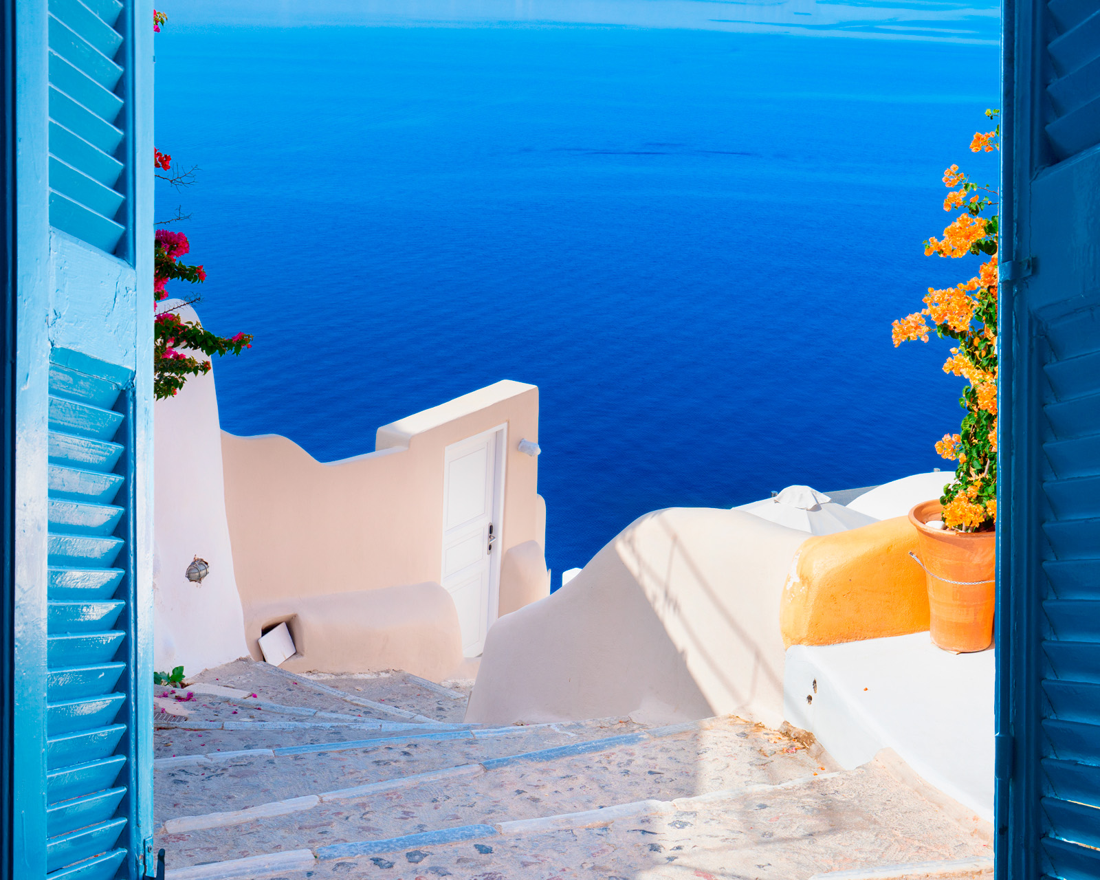 Cycladic Islands, an Embrace of Light and Sea