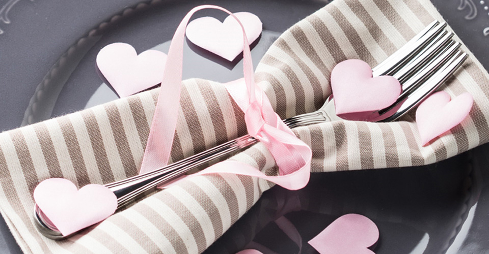 Valentine\'s Table Decor